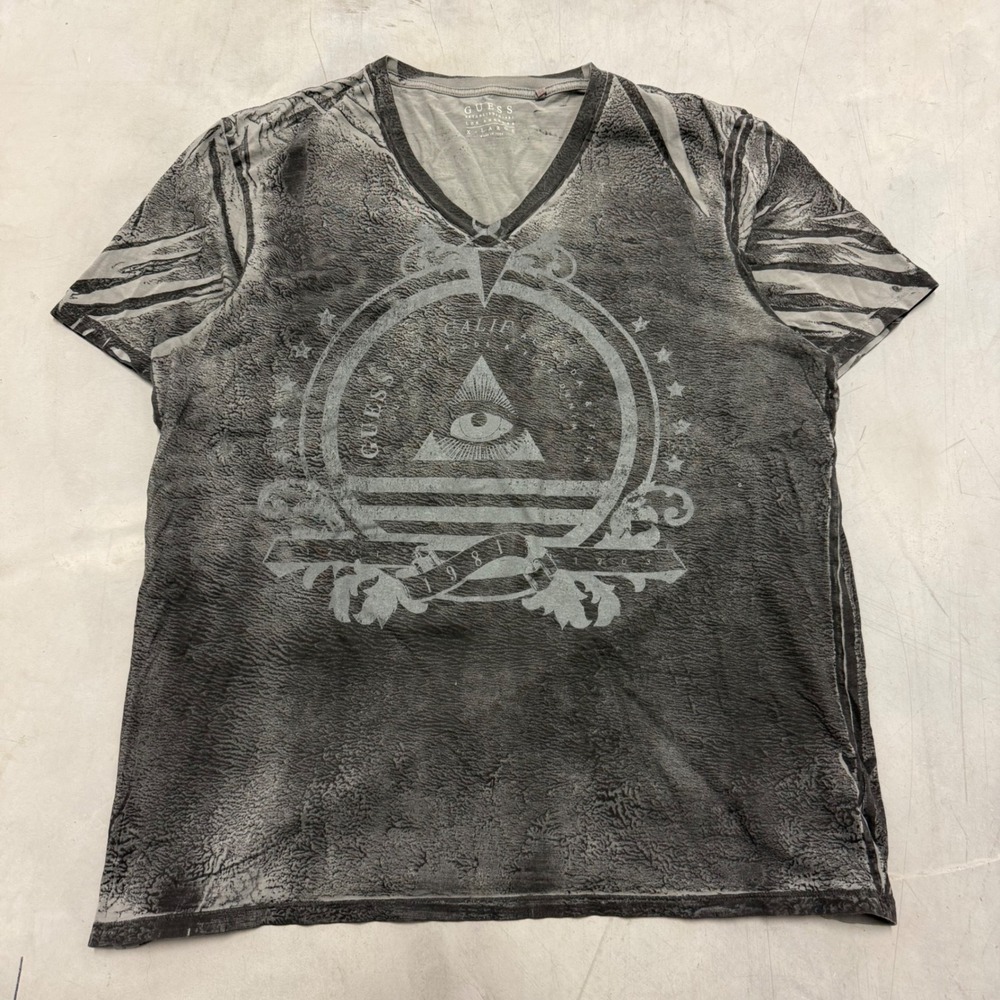 2000s y2k guess jeans AOP tee